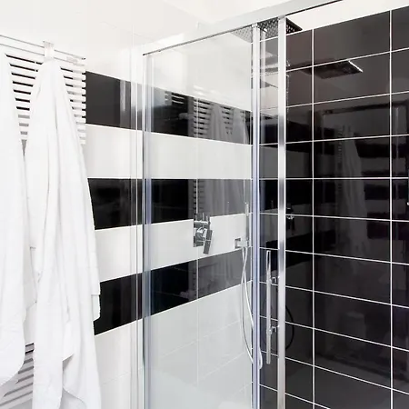 Casa Di Artemisia Rom